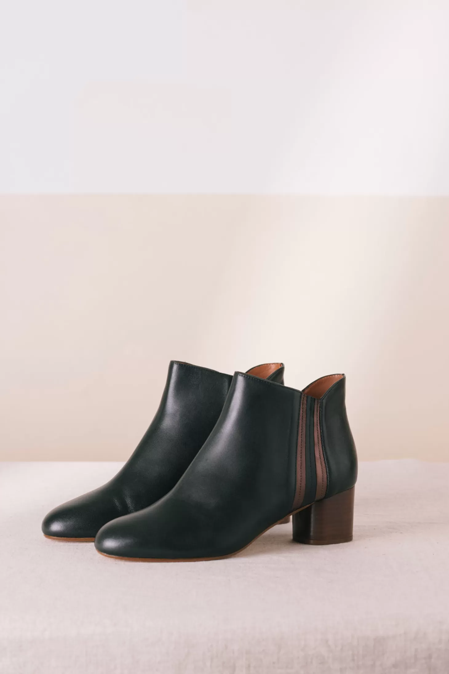 Des Petits Hauts Shoes & Socks | View All*black leonard heeled ankle boots Noir